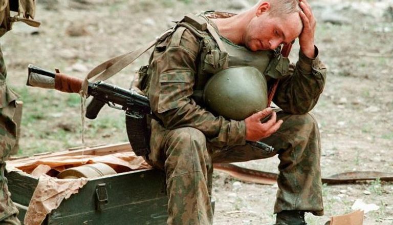 جندي روسي خلال الحرب في الشيشان (أرشيفية)