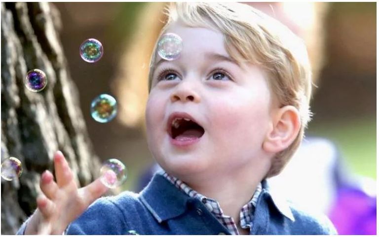 المدرسة لا تشجع امتلاك صديق مفضل واحد 