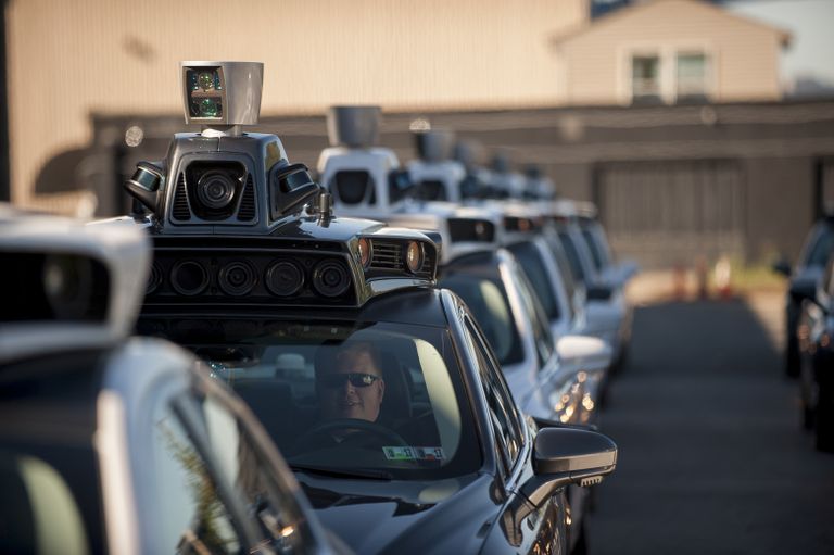 سيارة أوبر ذاتية القيادة في الحادث طراز فولفو XC90