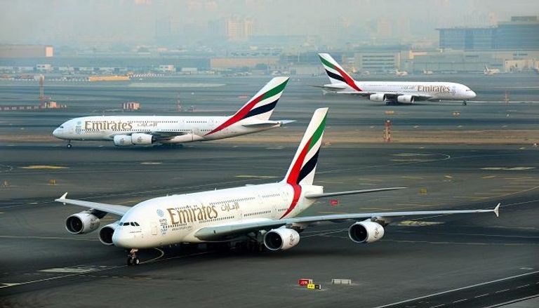 طائرة طيران الإمارات الإيرباص A380
