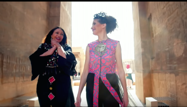 ليلى علوي وكاترين أيرو