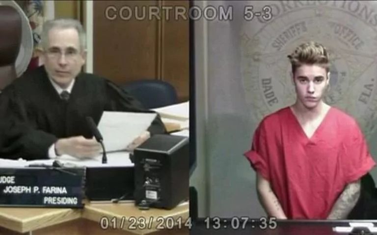 الكثير من نجوم هوليوود دفعوا ثمن الشهرة