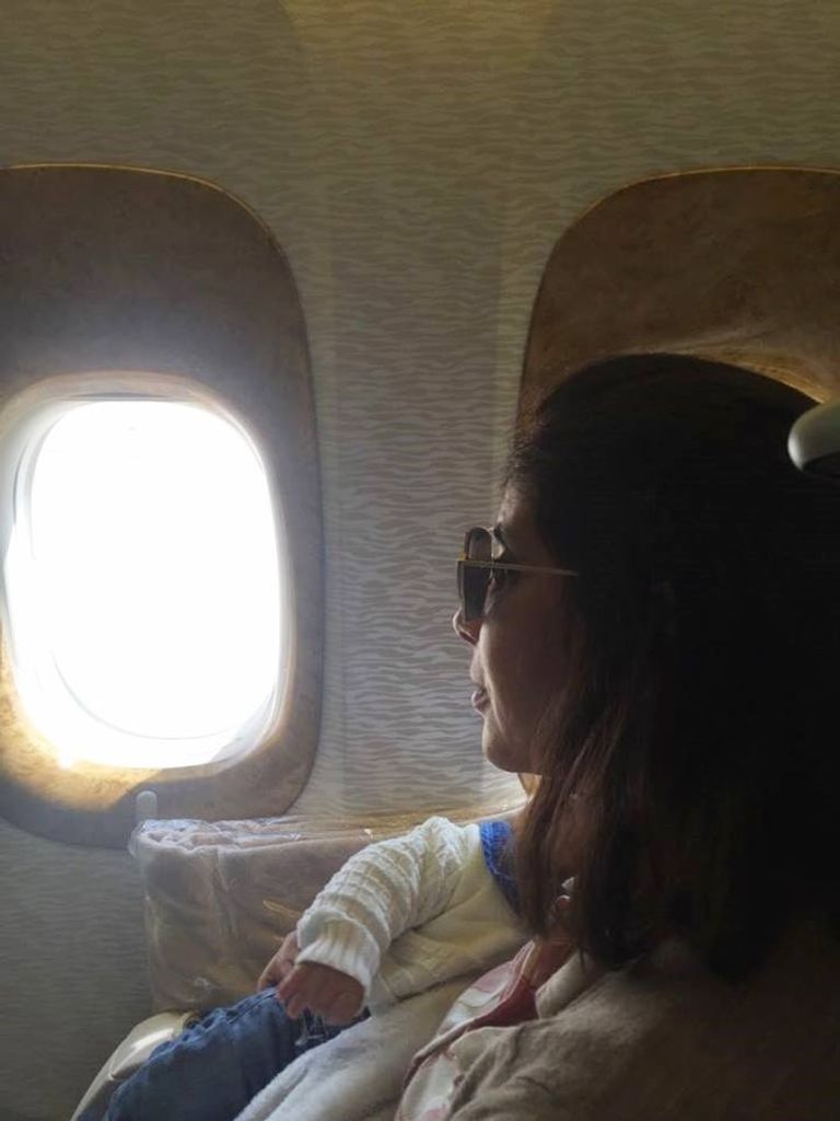 منى زكي تجمع التبرعات من دبي