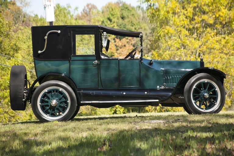 12 سيارة غيرت تاريخ السيارات