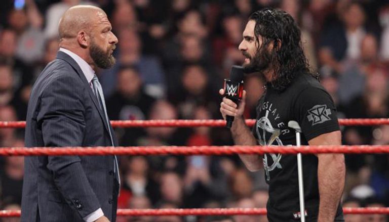 تربل إتش يتحدث إلى سيث رولينز