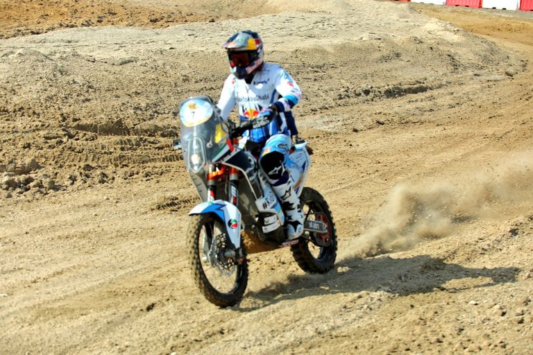 سيارة المتسابق القطري ناصر العطية