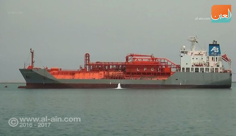 ميناء الحديدة وقطع شريان الانقلاب في اليمن