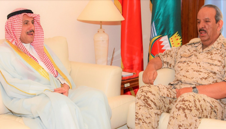 لقاء القائد العام لقوة دفاع البحرين مع السفير الكويتي