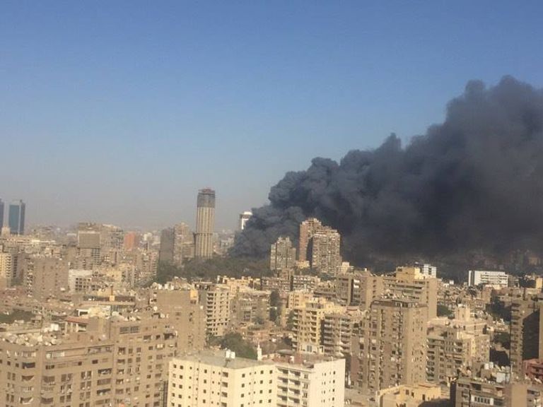 نادي الجزيرة- صورة من الخارج