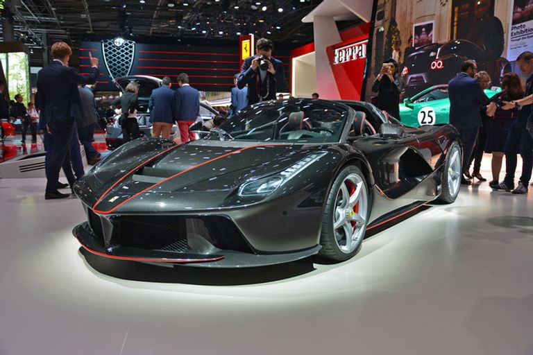 السيارات الأغلى في العالم