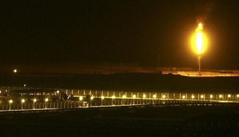 السعودية تتجه لتقليل اعتمادها على النفط