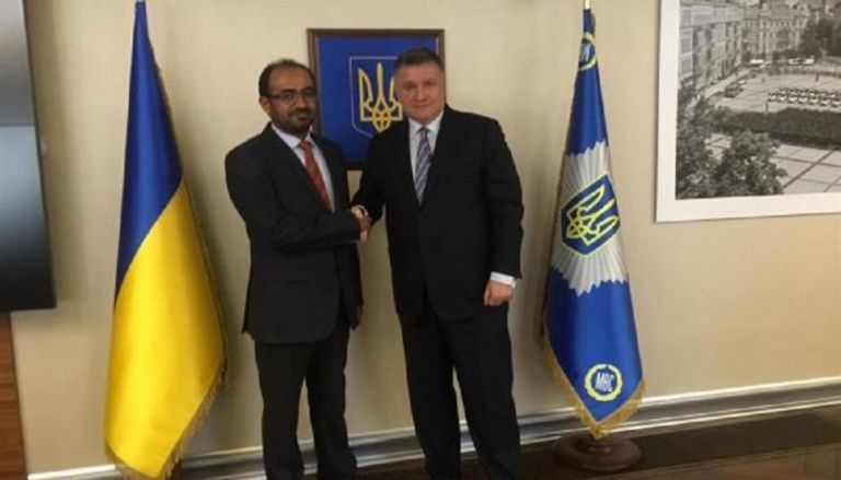 السفير الإماراتي لدى كييف خلال لقائه وزير الداخلية الأوكراني