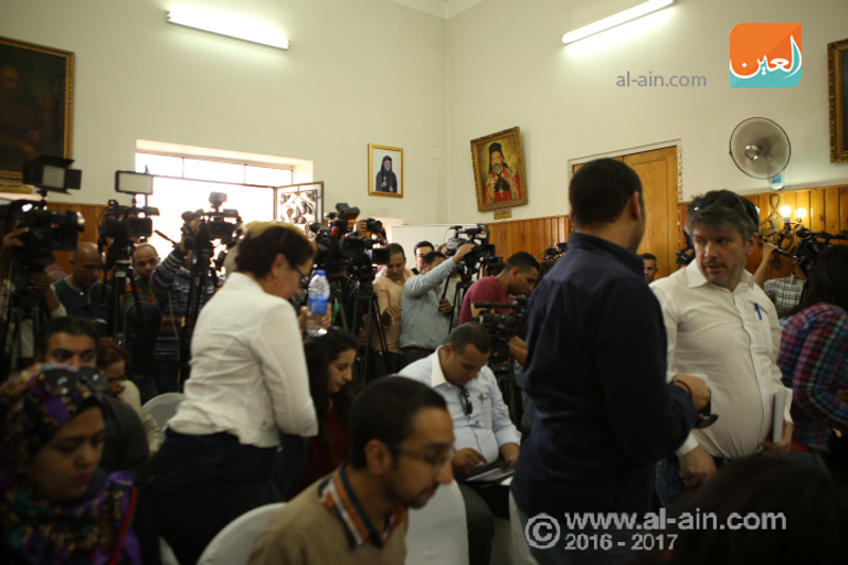 الأنبا عمانوئيل مطران الكاثوليك بالأقصر