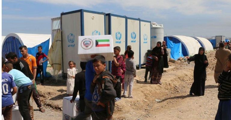 مساعدات كويتية لنازحي الموصل