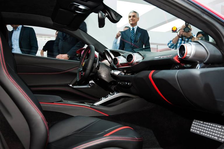 حفل إطلاق فيراري سوبر فاست بدبي (ديجيتال إنك ميديا)