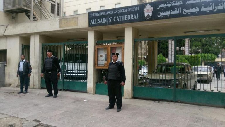 مدير أمن القاهرة يتفقد الكنائس