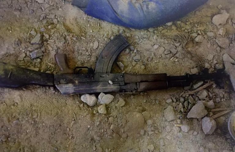 الأسلحة المصادرة مع خلية داعش