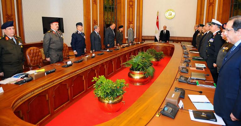 صورة من اجتماع مجلس الدفاع الوطني