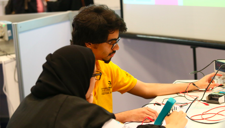 المسابقة الوطنية لشباب الإمارات