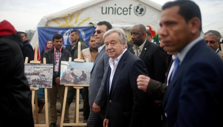 الأمين العام للأمم المتحدة خلال زيارته الأولى للعراق (رويترز)