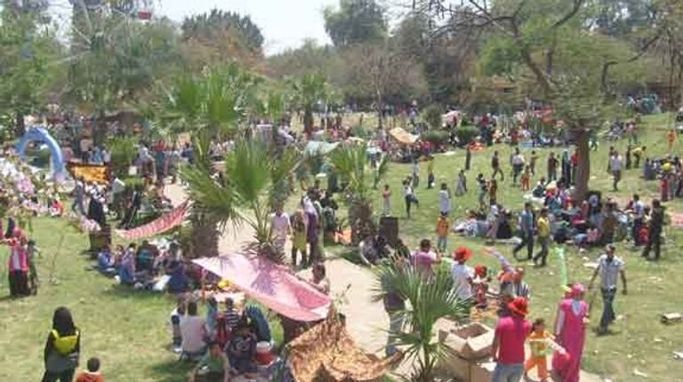 الاحتفال بأعياد شم النسيم عادة قديمة لدى المصريين