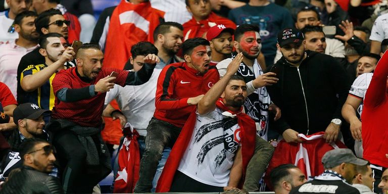 أحداث الشغب في ملعب ليون