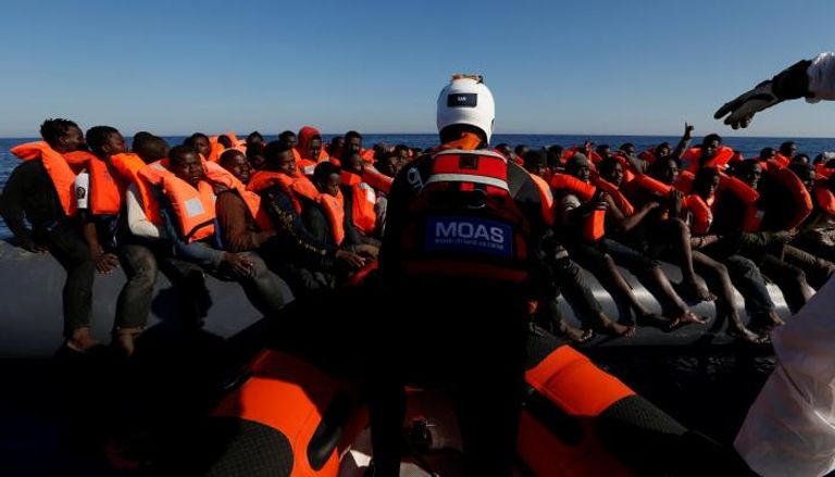 يوم مرهق في عمليات الإنقاذ بالبحر المتوسط - رويترز
