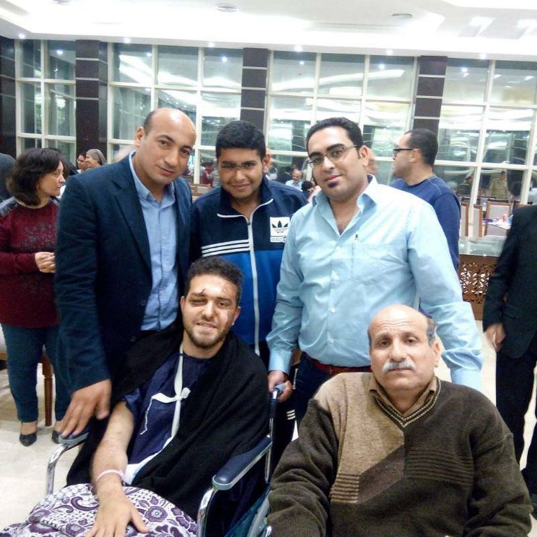 مصابو مارجرجس يقيمون قداس عيد القيامة
