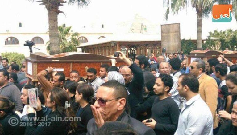 تشييع أحد ضحايا تفجير كنيسة الإسكندرية
