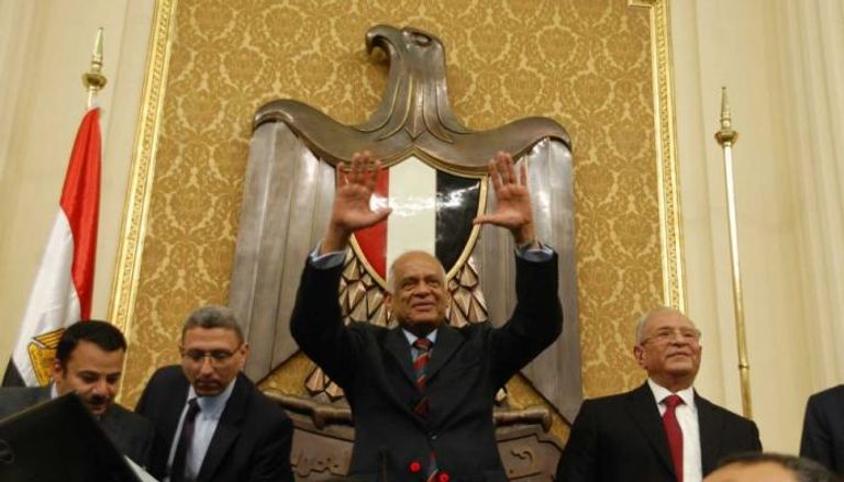 رئيس البرلمان المصري في جلسة سابقة