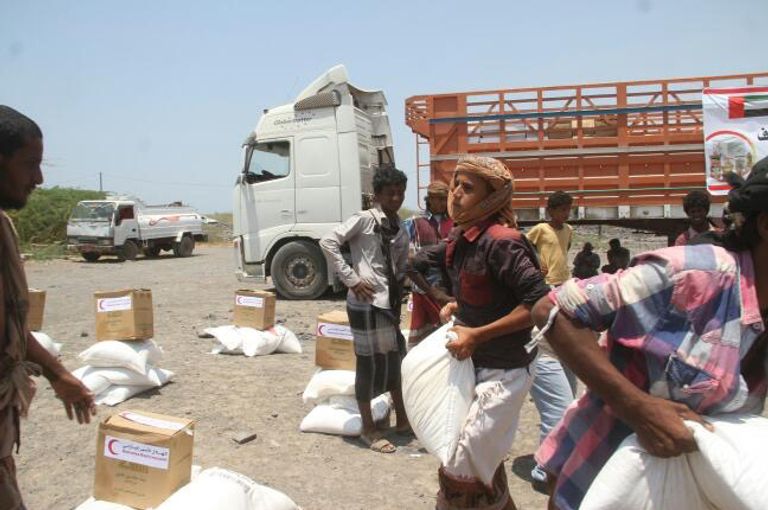 قافلة مساعدات من الهلال الأحمر الإماراتي لشبوة