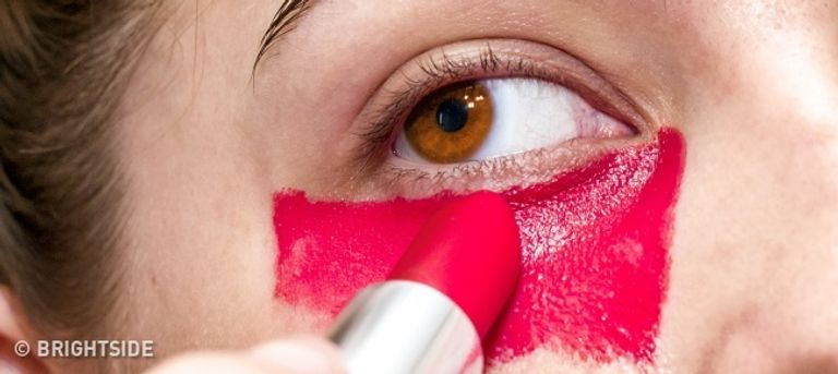هل تواجهين مشكلة في اكتشاف لون كريم الأساس المناسب لبشرتكِ؟