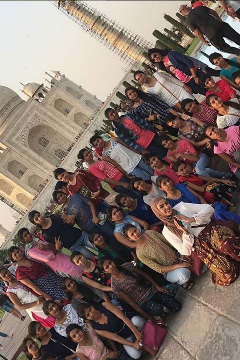 سندس القطان خبيرة التجميل الكويتية