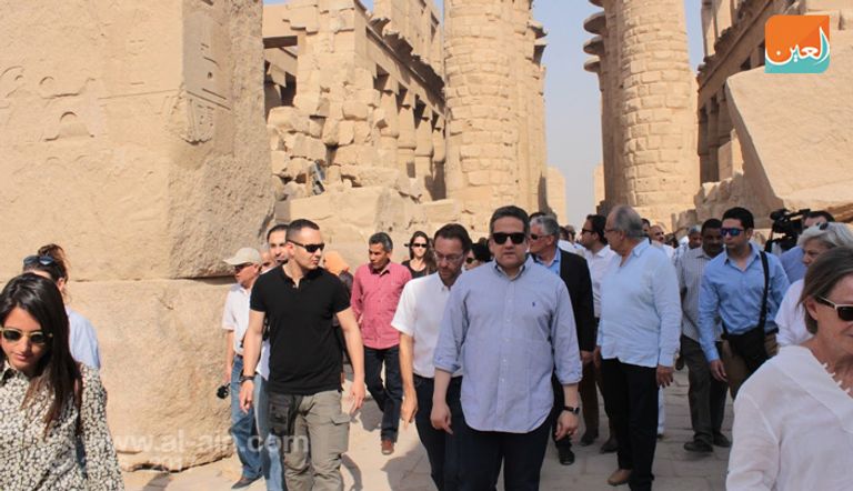 خلال افتتاح معرض الصور بمعبد الكرنك