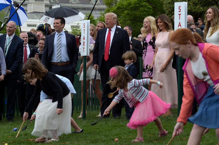 الرئيس دونالد ترامب في احتفالات عيد الفصح