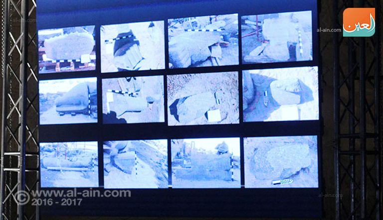 تمثال رمسيس الثاني أثناء حفل استقباله في معبد الأقصر جنوب مصر