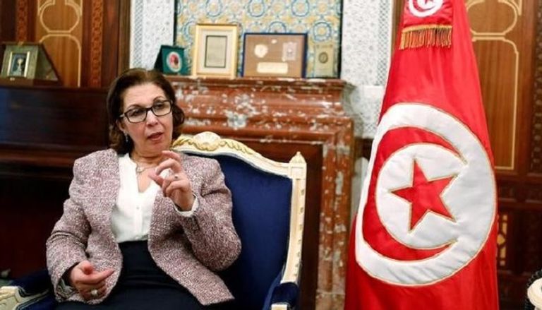 وزيرة المالية التونسية لمياء الزريبي 