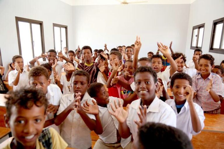 شعار الهلال الأحمر الإماراتي