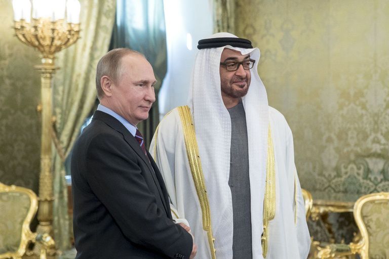 الشيخ محمد بن زايد والرئيس الروسي في موسكو