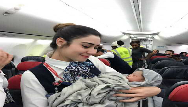 الرضيع الذي ضمن وظيفته المستقبلية