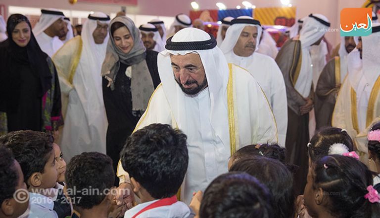 جانب من افتتاح مهرجان الشارقة القرائي للطفل