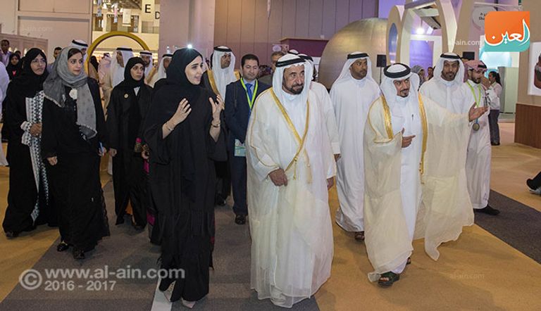 جانب من افتتاح مهرجان الشارقة القرائي للطفل