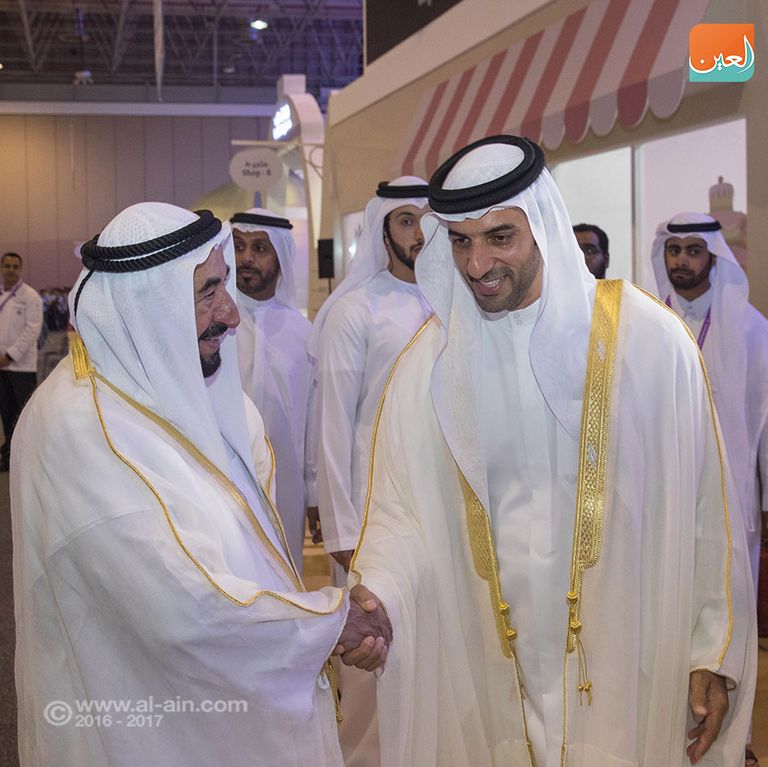 جانب من افتتاح مهرجان الشارقة القرائي للطفل