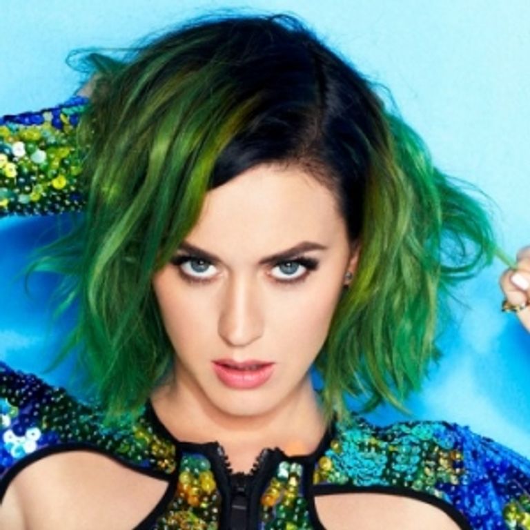 الصورة سبب الأزمة