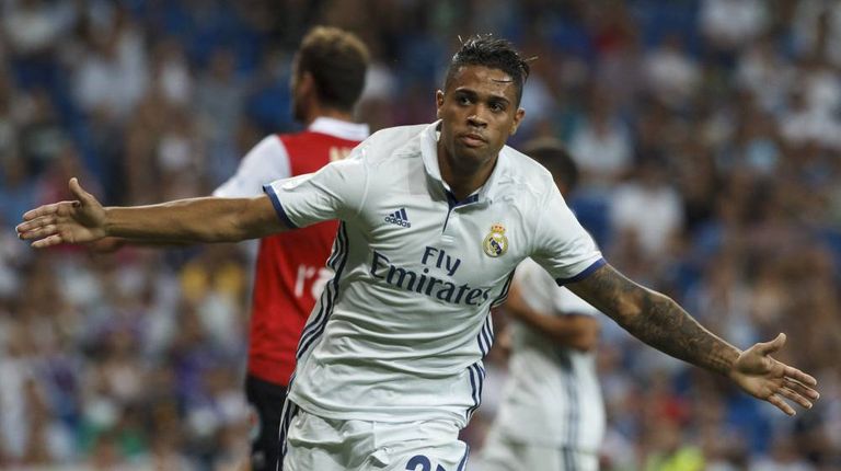 أسينسيو جوهرة مدريدية على الطريق