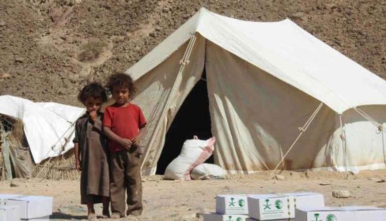 توزيع مساعدات إغاثية بمحافظة مأرب اليمنية