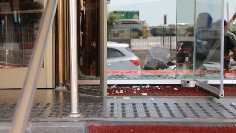 الأجهزة الإسرائيلية في موقع الحادث بتل أبيب