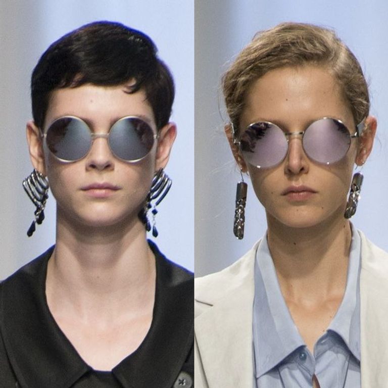 نظارات شمسية عاكسة