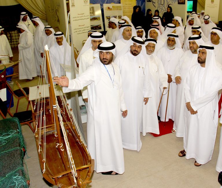 انطلاق المهرجان على ضفاف ميناء مدينة دبا الحصن