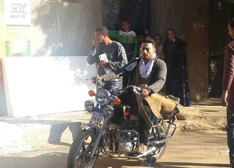 حمادة هلال خلال تصوير المسلسل